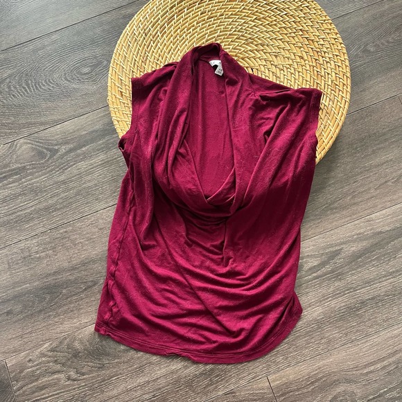 CAbi Cowl Sleeveless Top size XS - Picture 2 of 2